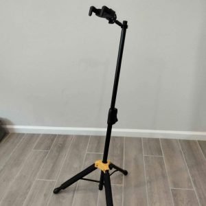 best guitar stand, Safest guitar stand